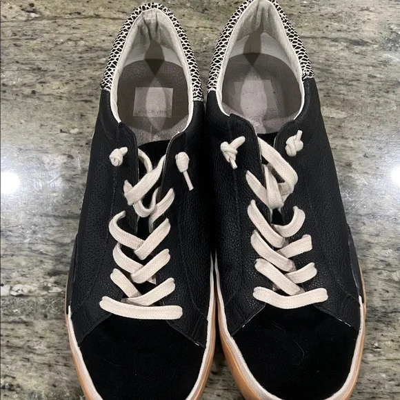 Dolce Vita Zina Sneakers Onyx Embossed Leather - Picture 10 of 11